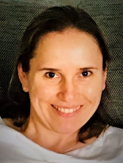 Ms Sonja Pelzman